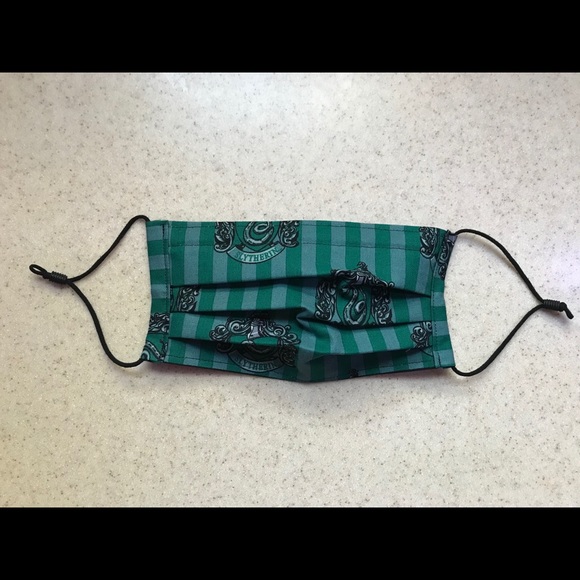 Harry Potter Hogwarts Houses face masks - Picture 4 of 8
